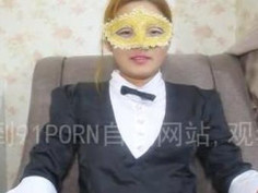 「飯店３Ｐ」想學當主播要先「淺規則」？２０歲小美女又被色狼大叔撲上來！（有影）