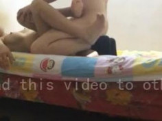 偷拍兼差人妻～太緊張一直射不出來！少婦做到快受不了（有影）