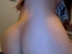 RC視訊正妹大方露出奶子還猛揉