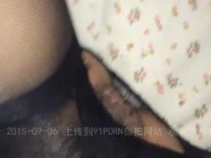 洞口磨蹭！騷砲友黑絲誘惑～直接撕開，小妹妹一直流水停不下來！（有影）