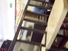 冷S貓奴小樹林露出自慰噴尿自虐完整版