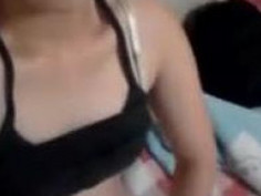 [自拍露臉]手指不夠用！哥哥外流妹妹ＤＩＹ影片，想幫妹妹徵男友：有缺妹夫嘛ＸＤ（有影）