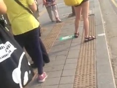 南韓地鐵尾隨抄底偷拍美腿短裙～65