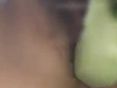 【線上看影片】極品美女小歪玩大尺度黃瓜插B~~~插到高潮出白漿~~~