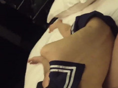 【線上看影片】萬元一夜的兼職外圍女酒店玩學生製服誘惑勾引客戶大屌狂插！