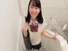 シャンプーの香りがしてきそうな清潔感のある女子校生のパンチラＩＶｗ