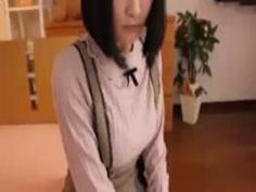 【松岡ちな】「気持ちいい？いっぱい出してぇ♡」こんなに激カワな美少女が妹だったら。ベッドに忍び込んできて近親相姦SEX開始！