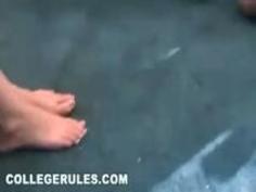 キャンパスルール - スピンボトルキャンパス乱交ウィット...