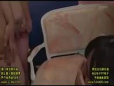 【エロ動画】チンコに囲まれてざーめんぶっかけられているハーフの女の子