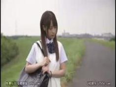 狙われた通学路 共謀痴漢電車 桃乃木かな