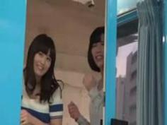 【素人エロ動画】酒に酔いすぎた素人のJD2人組。デカイちんぽこ見せられて発情しまくりでぶち込まれ絶頂！