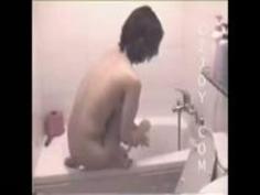 【無修正 個人撮影】素人カップル（夫婦？）の記録流出映像！入浴シーンからＳＥＸしている一部始終を撮影