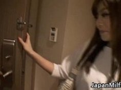 美しいアジア人の妻が楽しむ平井綾