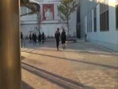 一人で帰宅中の真面目そうなJKをターゲットに満員電車で痴漢する輩