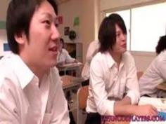 家に帰ると激萌えコスプレ美少女が居た