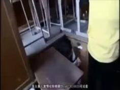 鬼に捕まるとその場で「中だしSEX」の激ヤバなゲームに有名女優7人が参戦！（罰ゲーム）