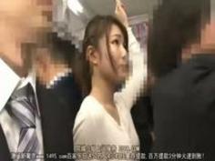 満員電車で大量の潮を吹くぐらい犯されてしまうお姉さん