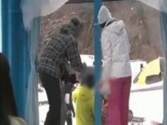 【MM号】サークル仲間でMM号乗車→中出しパコした大学生男女