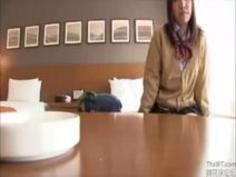 【巨乳動画無料】こんな可愛い女子校生がウリしちゃうとか、最近の娘はわかんねぇわ・・・