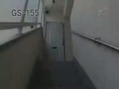 上は若妻、下はブルマでオナニー�...