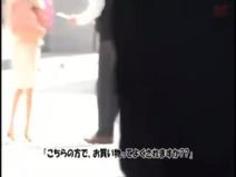 xvideosまとめ: ナンパした素人の人妻をワゴン車の中で電マで刺激しまくり！ムラムラきちゃった奥さん他人棒懇願しちゃって中に出されるハメ撮りファック！