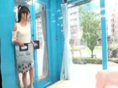 【MM号】「ああぁぁ♡イっちゃうぅ♡♡」10分イかなければ100万円！のはずが簡単に失禁して罰でハメられちゃう【素人ナンパ企画】