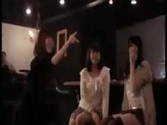 コンパの最中に…脱衣ダーツゲーム！