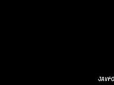 ギャル パイズリ あやみ旬果 ビキニ 青姦