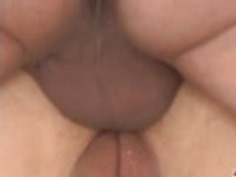 ブルネットの森田くるみと完全なxxx POVポルノ