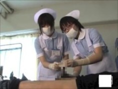 ラテックス手袋での看護師の治療