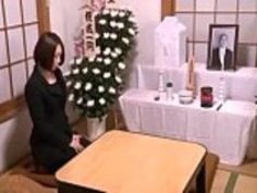 日本の未亡人のマスターベーション