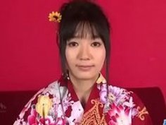 着物少女千春に沿って眩しいキャスティング