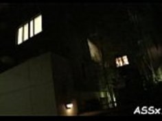 かわいいオリエンタルからの粗い肛門のライディング