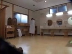 ジャップ温泉ケニー温泉