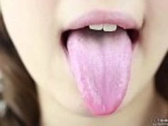舌フェチ美しい女の子の舌
