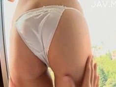 【】IV清純な少女の太ももを掴んで揺らしお尻をプルプルしたり巨乳マッサージされて喘ぐイメージビデオ