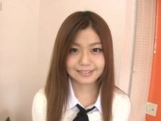 アジアの女の子ベーブ・アスカ・上島エシェル。