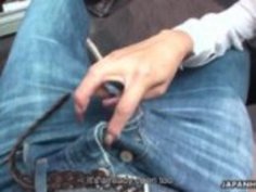 宮下は公に彼女の男のHDによっておもちゃを詰めするのが大好き