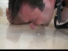 屈辱的なマスターベーション