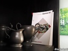 アジアのお母さんまりかは、すべての小さな穴にBBCを取ります