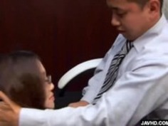 字幕 - 伊吹、日本の秘書、オフィスで犯さ