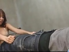 綾は深刻なPOVのシーンで脂肪ディックをスロート