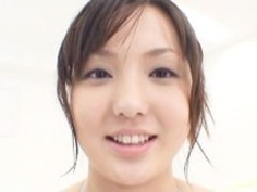 日本のティーンは、口フィニッシュで完璧な口内でファンタスティックフェラチオを与えます