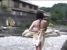 2妻の暴露 - 検閲