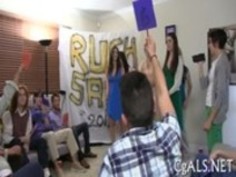 キスポルノを与えレズビアン