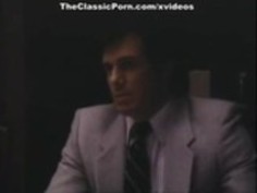 クリスタレーン、シーナ・ホーン、古典的なポルノビデオでジェイミー・ギリス