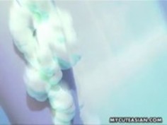 アジアの可愛い人はアップロープとクリームでカバー