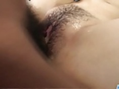 宮澤ケイトは、野生の性交後に飲み込むことが行われ