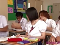 かわいい潮吹きアジアの女子高生ゆいツバキ