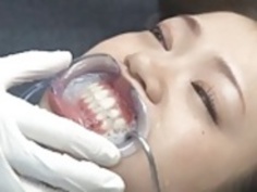 歯科医院でGulping精液